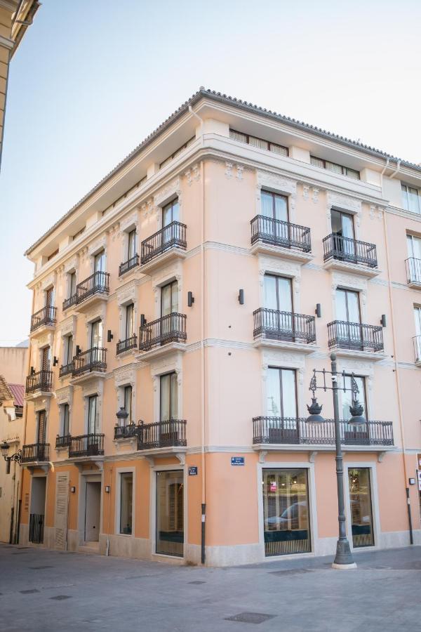 Myr Puerta Serranos Valencia Kültér fotó