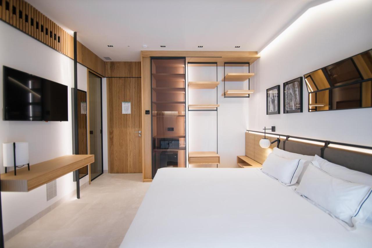 Myr Puerta Serranos Valencia Kültér fotó